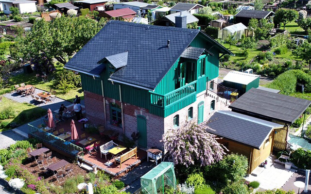 Wächterhaus Freiberg / Garten im Grünen